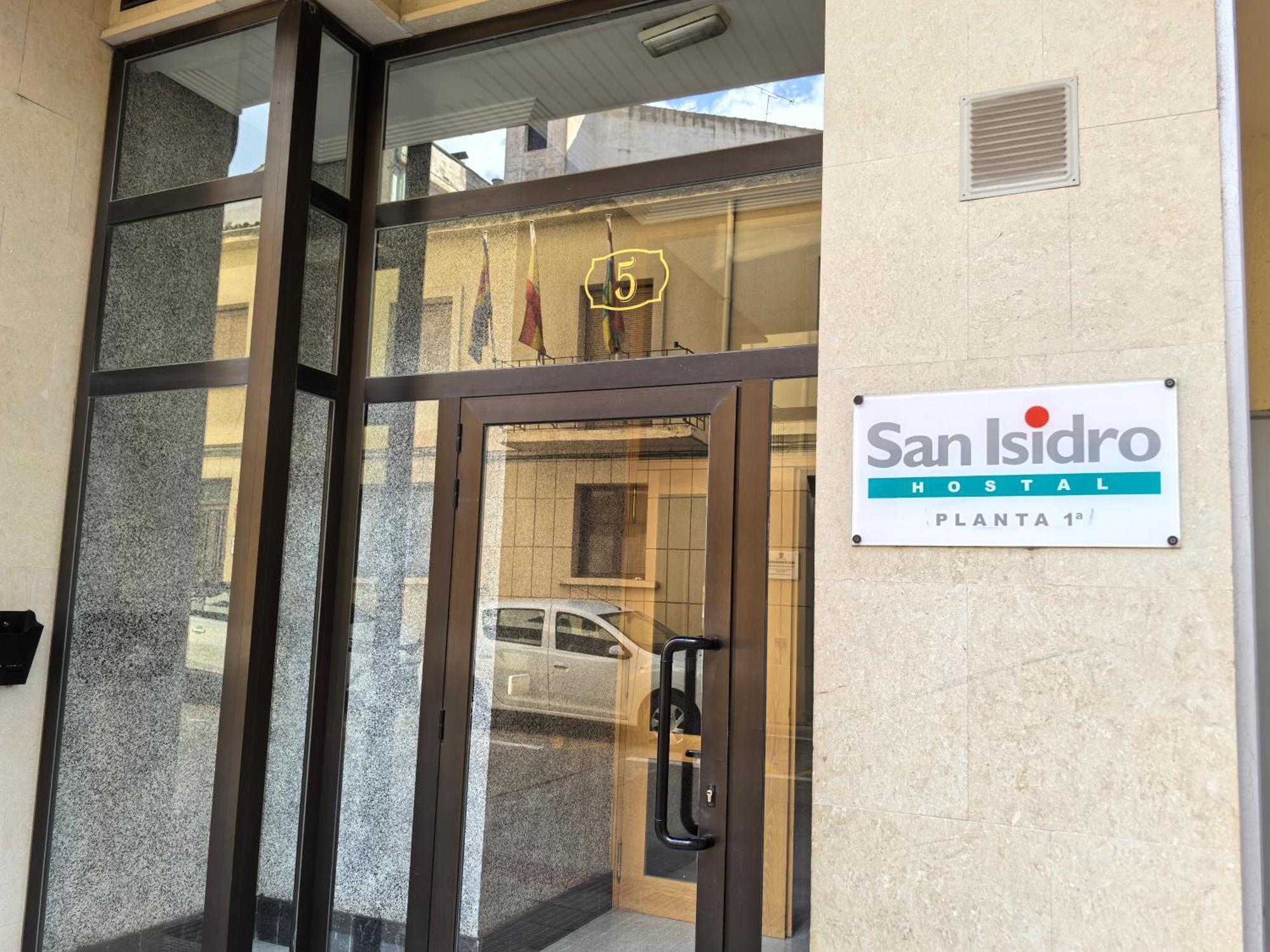 Hostal San Isidro Autol Exterior photo
